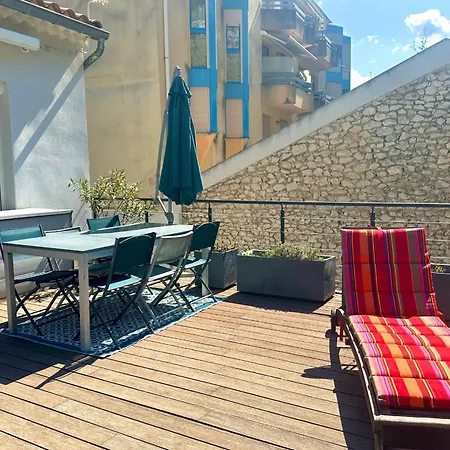 Apartment Peaceful In With Garage Cavaillon
